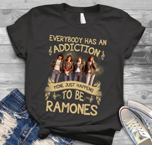 Ramones T-shirt 5