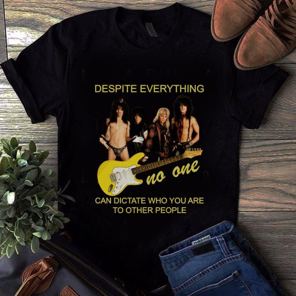 Mötley Crüe T-shirt 4
